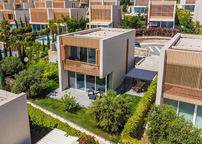 The Ionian Coast By Pikhost 别墅 希马拉